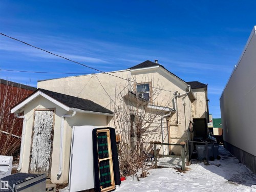 Image quality insufficient for description - 10528 100 Avenue, Westlock, AB - Outdoor