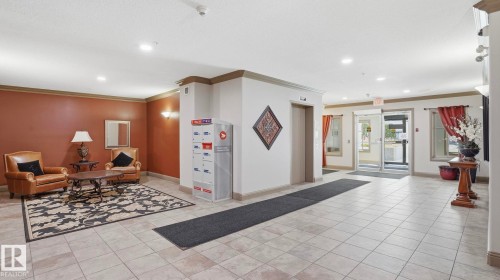 138 1406 Hodgson Way, Edmonton, AB - Indoor Photo Showing Other Room