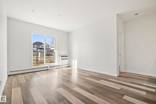 127 812 Welsh Drive, Edmonton, AB - Indoor