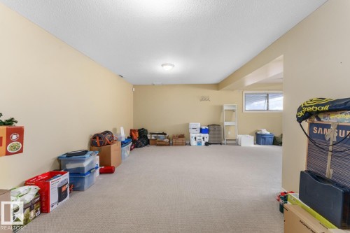 218 Pine Avenue, Cold Lake, AB - Indoor