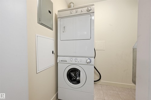 805 10055 118 Street, Edmonton, AB - Indoor Photo Showing Laundry Room