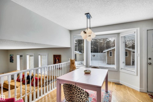 9 Ebony Way, St. Albert, AB - Indoor