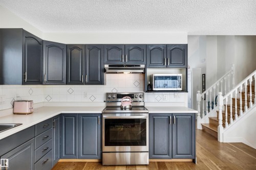 9 Ebony Way, St. Albert, AB - Indoor Photo Showing Kitchen