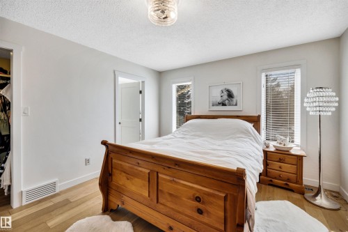 9 Ebony Way, St. Albert, AB - Indoor Photo Showing Bedroom