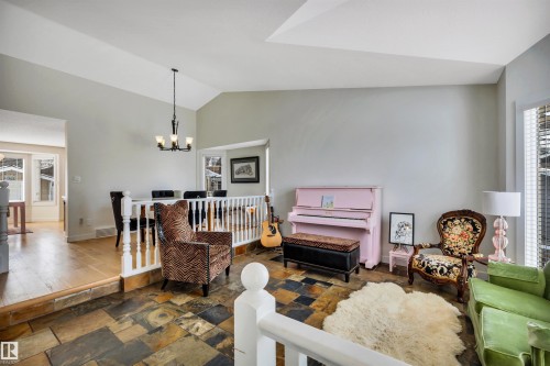 9 Ebony Way, St. Albert, AB - Indoor Photo Showing Living Room