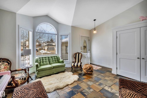 9 Ebony Way, St. Albert, AB - Indoor