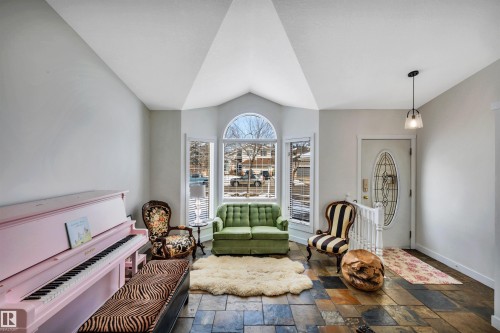 9 Ebony Way, St. Albert, AB - Indoor