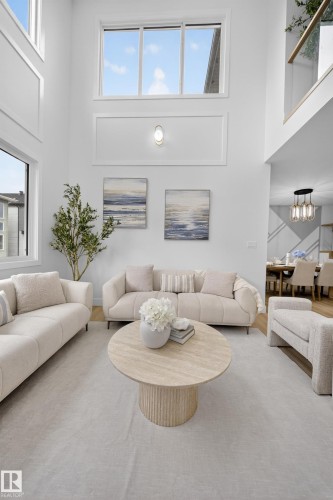 3507 45 Avenue, Beaumont, AB - Indoor Photo Showing Living Room