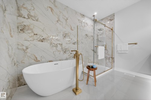 3507 45 Avenue, Beaumont, AB - Indoor Photo Showing Bathroom
