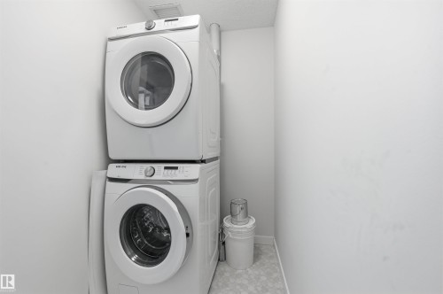 317 812 Welsh Drive, Edmonton, AB - Indoor Photo Showing Laundry Room