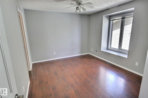 12327 45 Street, Edmonton, AB - Indoor Photo Showing Other Room