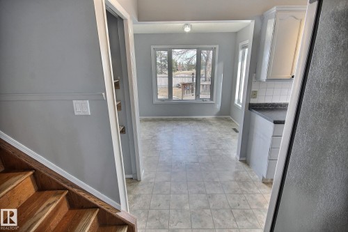 12327 45 Street, Edmonton, AB - Indoor Photo Showing Other Room