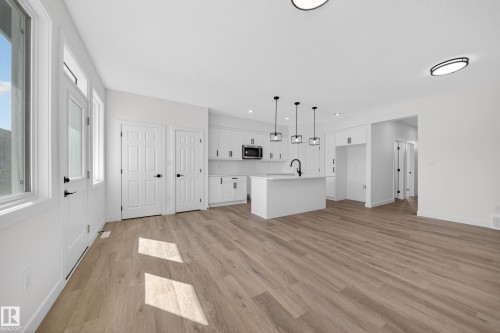 227 Deer Valley Drive, Leduc, AB - Indoor