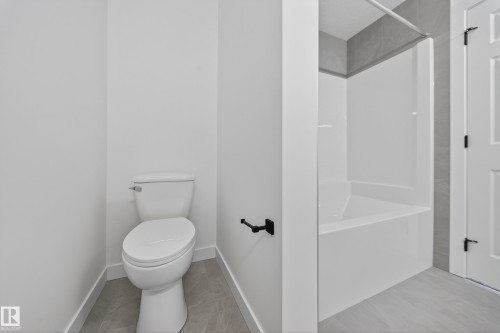 227 Deer Valley Drive, Leduc, AB - Indoor Photo Showing Bathroom