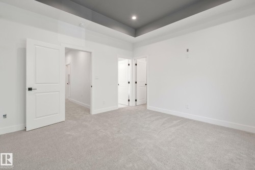 Edmonton, AB - Indoor Photo Showing Other Room