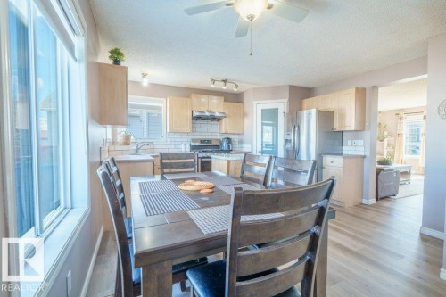 3024 32 Avenue, Edmonton, AB - Indoor