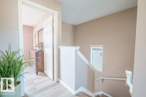 3024 32 Avenue, Edmonton, AB - Indoor Photo Showing Other Room