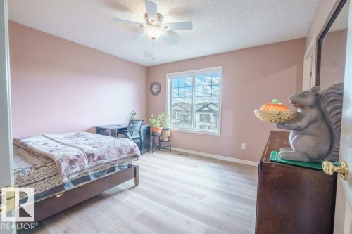 3024 32 Avenue, Edmonton, AB - Indoor Photo Showing Bedroom