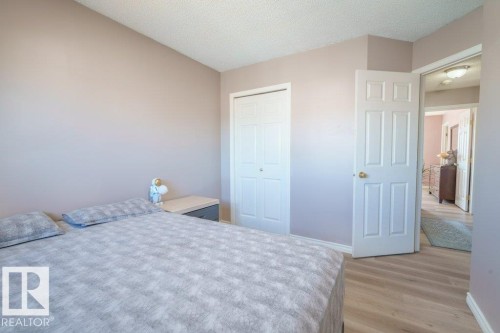 3024 32 Avenue, Edmonton, AB - Indoor Photo Showing Bedroom