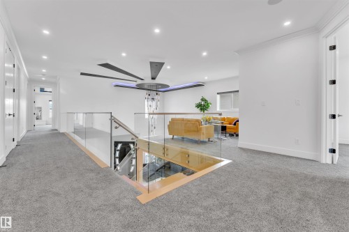 8118 Orchards Green, Edmonton, AB - Indoor Photo Showing Other Room