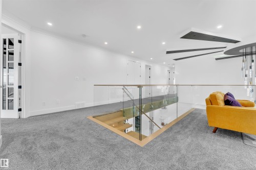 8118 Orchards Green, Edmonton, AB - Indoor Photo Showing Other Room