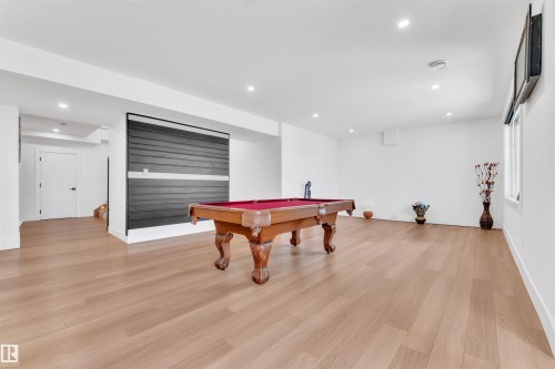 8118 Orchards Green, Edmonton, AB - Indoor Photo Showing Other Room