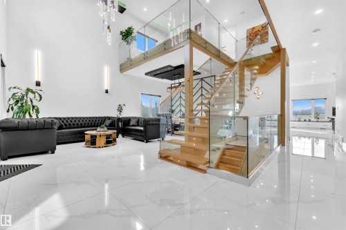 8118 Orchards Green, Edmonton, AB - Indoor Photo Showing Other Room