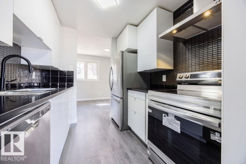 113 Abbottsfield Road, Edmonton, AB - Indoor Photo Showing Kitchen With Stainless Steel Kitchen