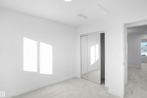 2112 210 Street, Edmonton, AB - Indoor Photo Showing Other Room