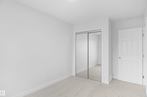1177 South Creek Wynd, Stony Plain, AB - Indoor Photo Showing Other Room