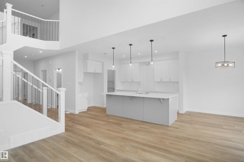 1177 South Creek Wynd, Stony Plain, AB - Indoor Photo Showing Kitchen