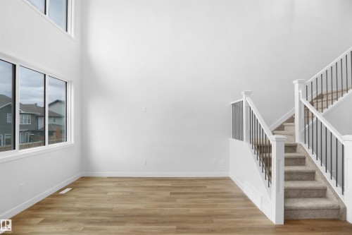 1177 South Creek Wynd, Stony Plain, AB - Indoor Photo Showing Other Room