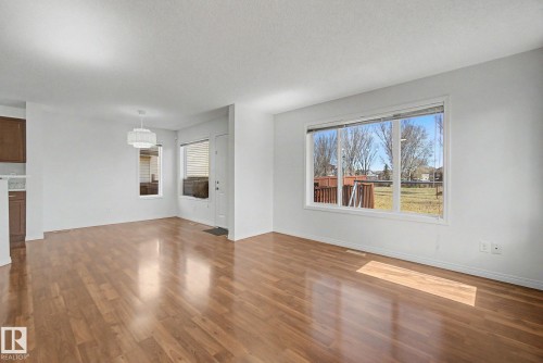 1311 117 Street, Edmonton, AB - Indoor