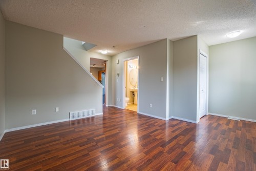 #51, 2503 24 Street, Edmonton, AB - Indoor Photo Showing Other Room