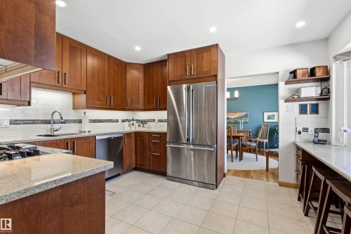 6308 131 Street, Edmonton, AB - Indoor Photo Showing Kitchen