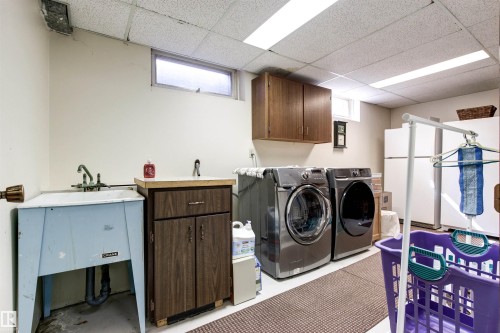 6308 131 Street, Edmonton, AB - Indoor Photo Showing Laundry Room