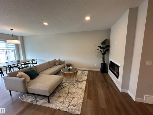 227 Ravine Drive, Devon, AB - Indoor