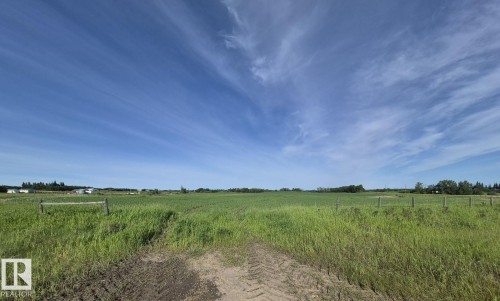 Rr 194 & Twp Rd 511, Rural Beaver County, AB 