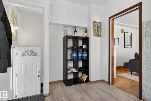 12230 95A Street, Edmonton, AB - Indoor Photo Showing Other Room