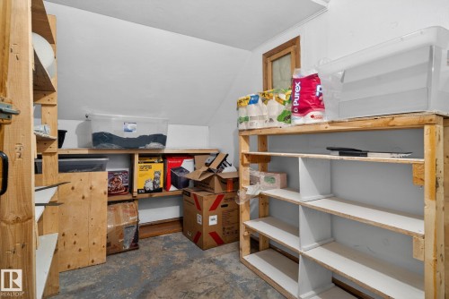 12230 95A Street, Edmonton, AB - Indoor
