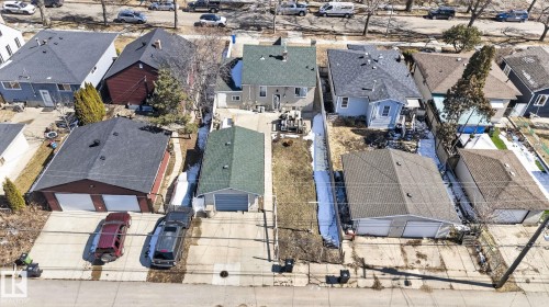 12230 95A Street, Edmonton, AB - Outdoor