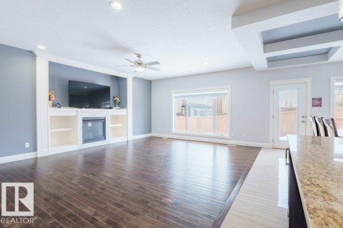 2212 22 Street, Edmonton, AB - Indoor Photo Showing Living Room