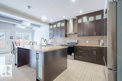 2212 22 Street, Edmonton, AB - Indoor Photo Showing Kitchen With Upgraded Kitchen