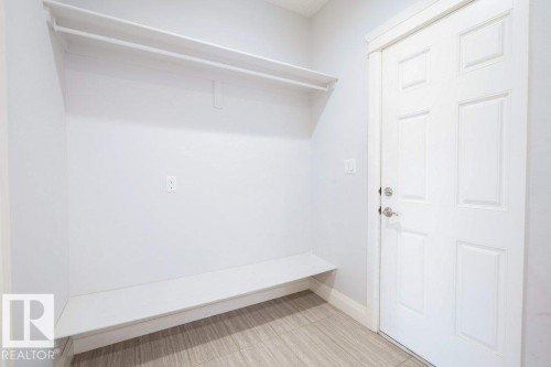 2212 22 Street, Edmonton, AB - Indoor Photo Showing Other Room