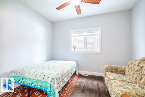 2212 22 Street, Edmonton, AB - Indoor Photo Showing Bedroom