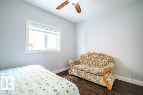 2212 22 Street, Edmonton, AB - Indoor Photo Showing Bedroom