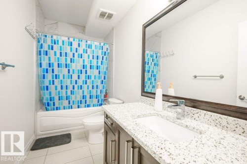 2212 22 Street, Edmonton, AB - Indoor Photo Showing Bathroom