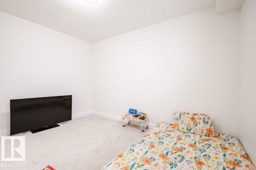 2212 22 Street, Edmonton, AB - Indoor Photo Showing Bedroom