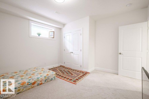 2212 22 Street, Edmonton, AB - Indoor Photo Showing Other Room