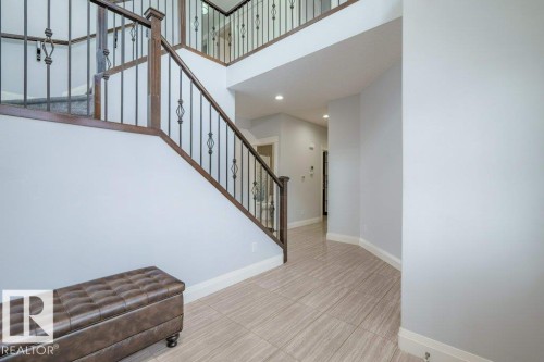 2212 22 Street, Edmonton, AB - Indoor Photo Showing Other Room